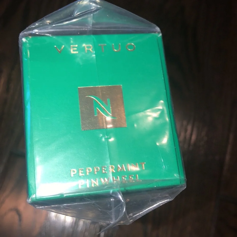 Nespresso Vertuo Peppermint Pinwheel coffee pods 1 box/ 10 pack